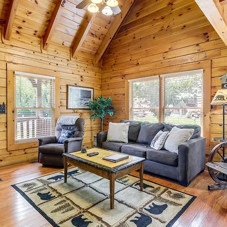 Pigeon Forge Cabin Premier Location And Hot Tub